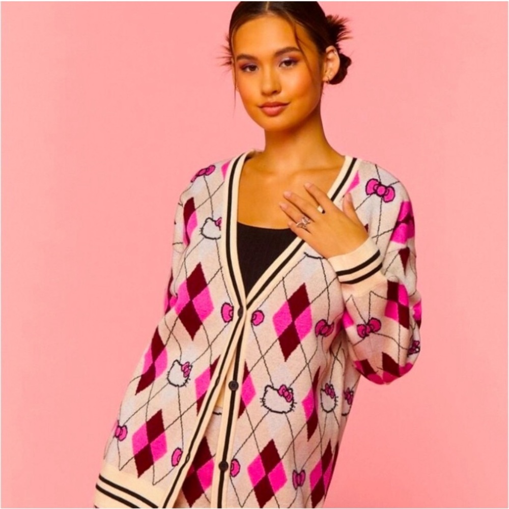 Forever 21 Hello Kitty Caridgan